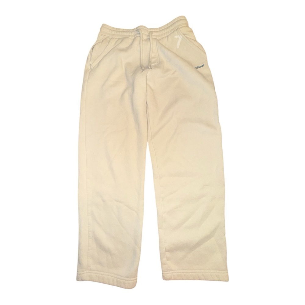 Hollister Beige Women's Sweats - Picture 2 of 5